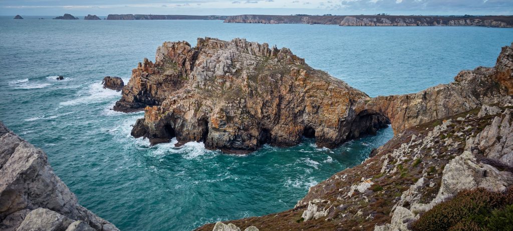 Presqu’île de Crozon : randonnée et paysages sauvages sur le GR34